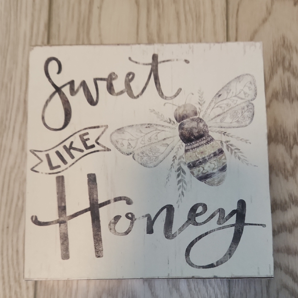 Sweet Like Honey Wall Decor